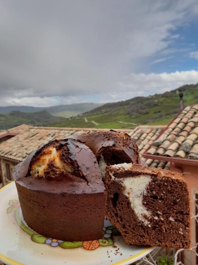 Agriturismo La Stragola Nicosia Eksteriør bilde