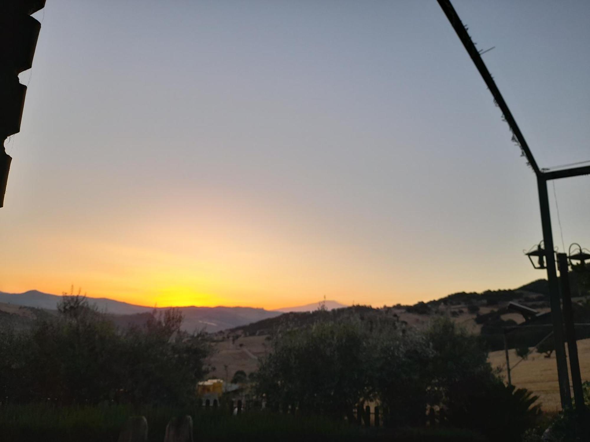 Agriturismo La Stragola Nicosia Eksteriør bilde