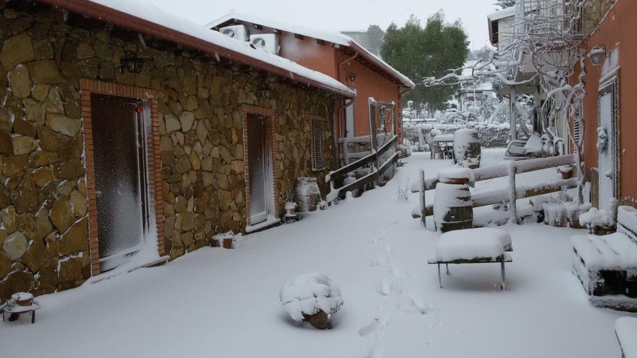Agriturismo La Stragola Nicosia Eksteriør bilde