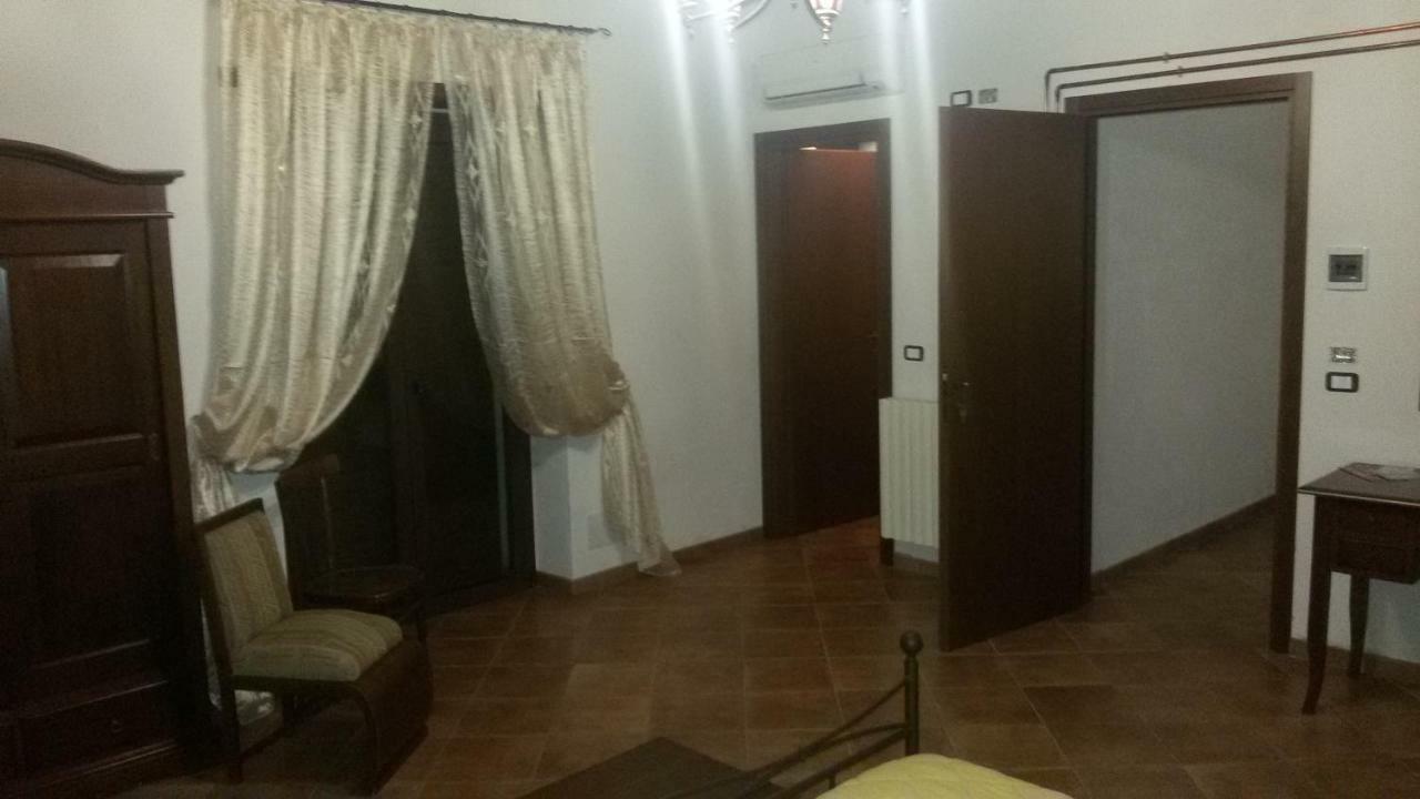 Agriturismo La Stragola Nicosia Eksteriør bilde