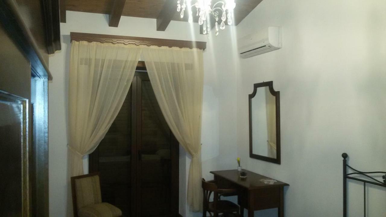 Agriturismo La Stragola Nicosia Eksteriør bilde