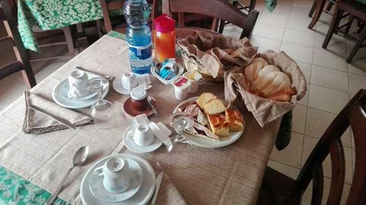 Agriturismo La Stragola Nicosia Eksteriør bilde